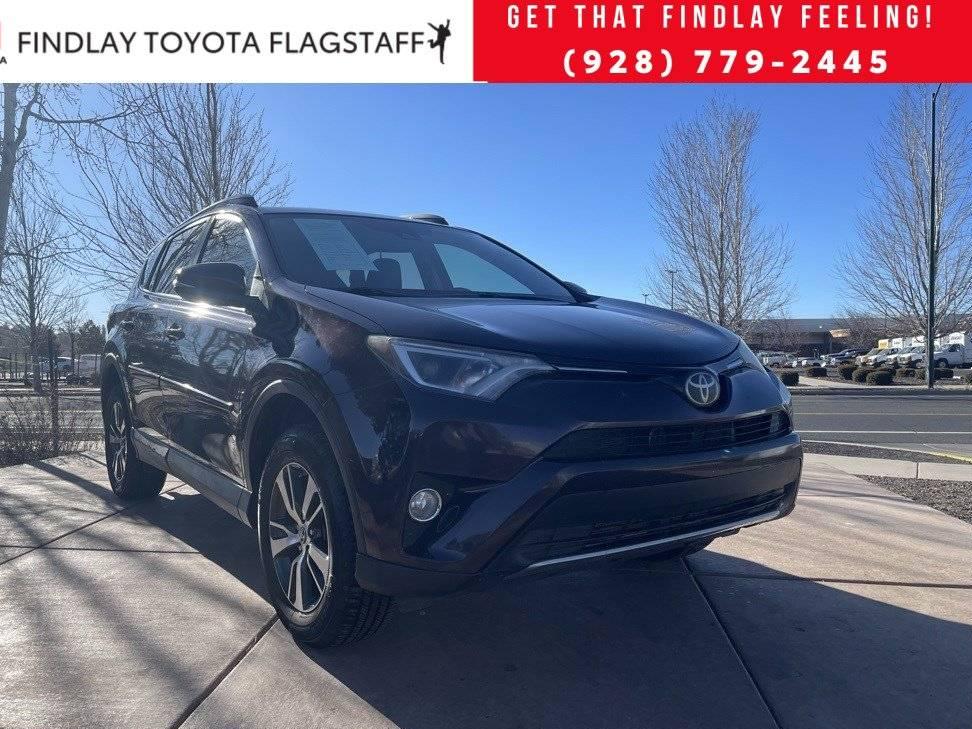 TOYOTA RAV4 2018 2T3RFREV2JW806157 image