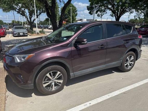 TOYOTA RAV4 2018 2T3WFREV4JW474208 image