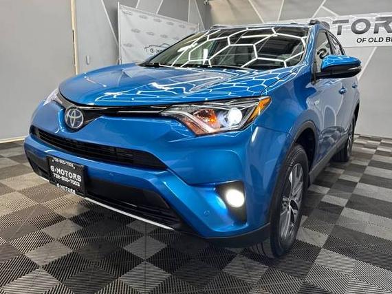 TOYOTA RAV4 2018 JTMRJREV5JD170670 image