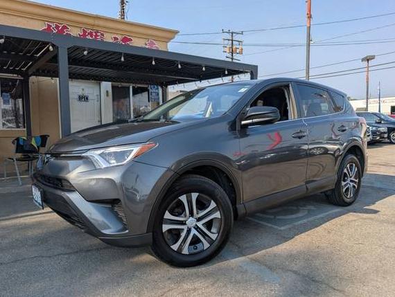 TOYOTA RAV4 2018 JTMZFREV5JD109322 image