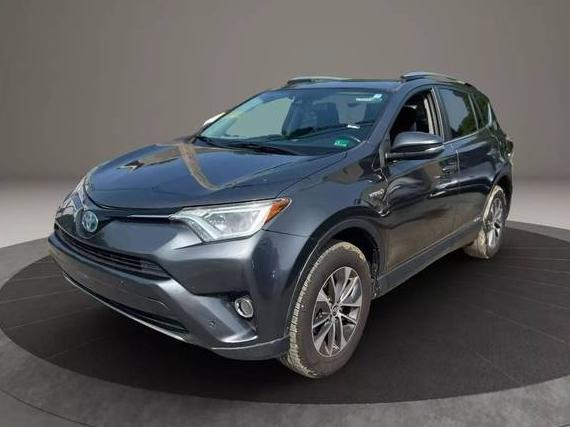 TOYOTA RAV4 2018 JTMRJREV5JD160981 image