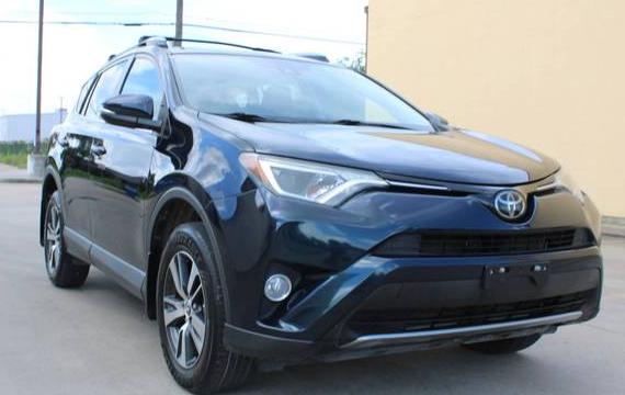 TOYOTA RAV4 2018 JTMRFREV5JD254893 image