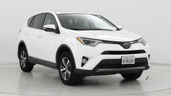 TOYOTA RAV4 2018 JTMWFREV0JJ203659 image