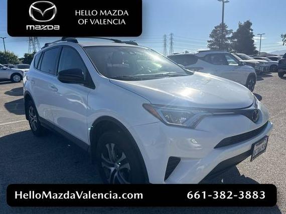 TOYOTA RAV4 2018 JTMZFREV6JJ198674 image