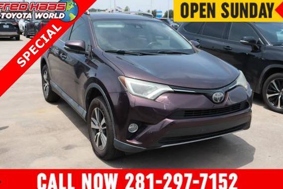 TOYOTA RAV4 2018 2T3WFREV0JW421585 image