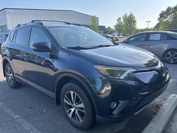 TOYOTA RAV4 2018 JTMRFREV9JJ227844 image