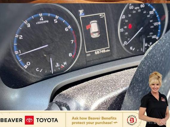 TOYOTA RAV4 2018 2T3ZFREVXJW489499 image