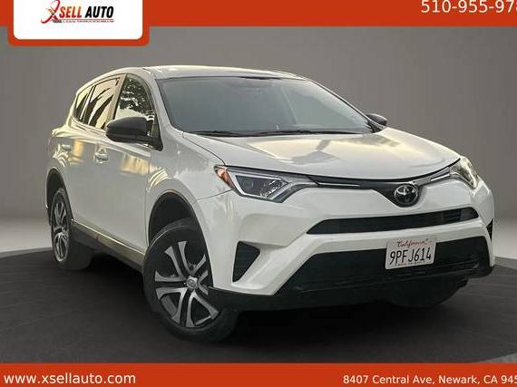 TOYOTA RAV4 2018 JTMZFREV5JJ179940 image TOYOTA RAV4 2018 JTMZFREV5JJ179940 image