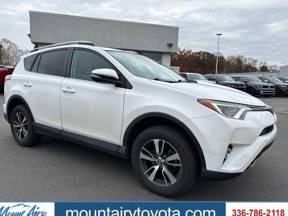 TOYOTA RAV4 2018 2T3WFREV0JW499316 image