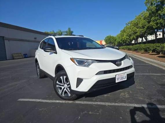 TOYOTA RAV4 2018 JTMZFREV8JJ724500 image