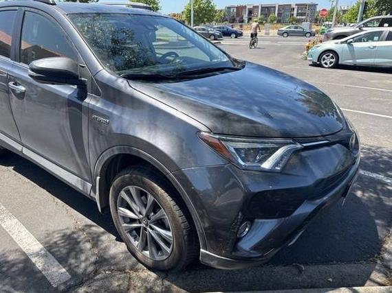 TOYOTA RAV4 2018 JTMDJREV4JD164661 image