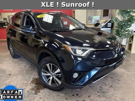 TOYOTA RAV4 2018 JTMRFREV0JD241615 image