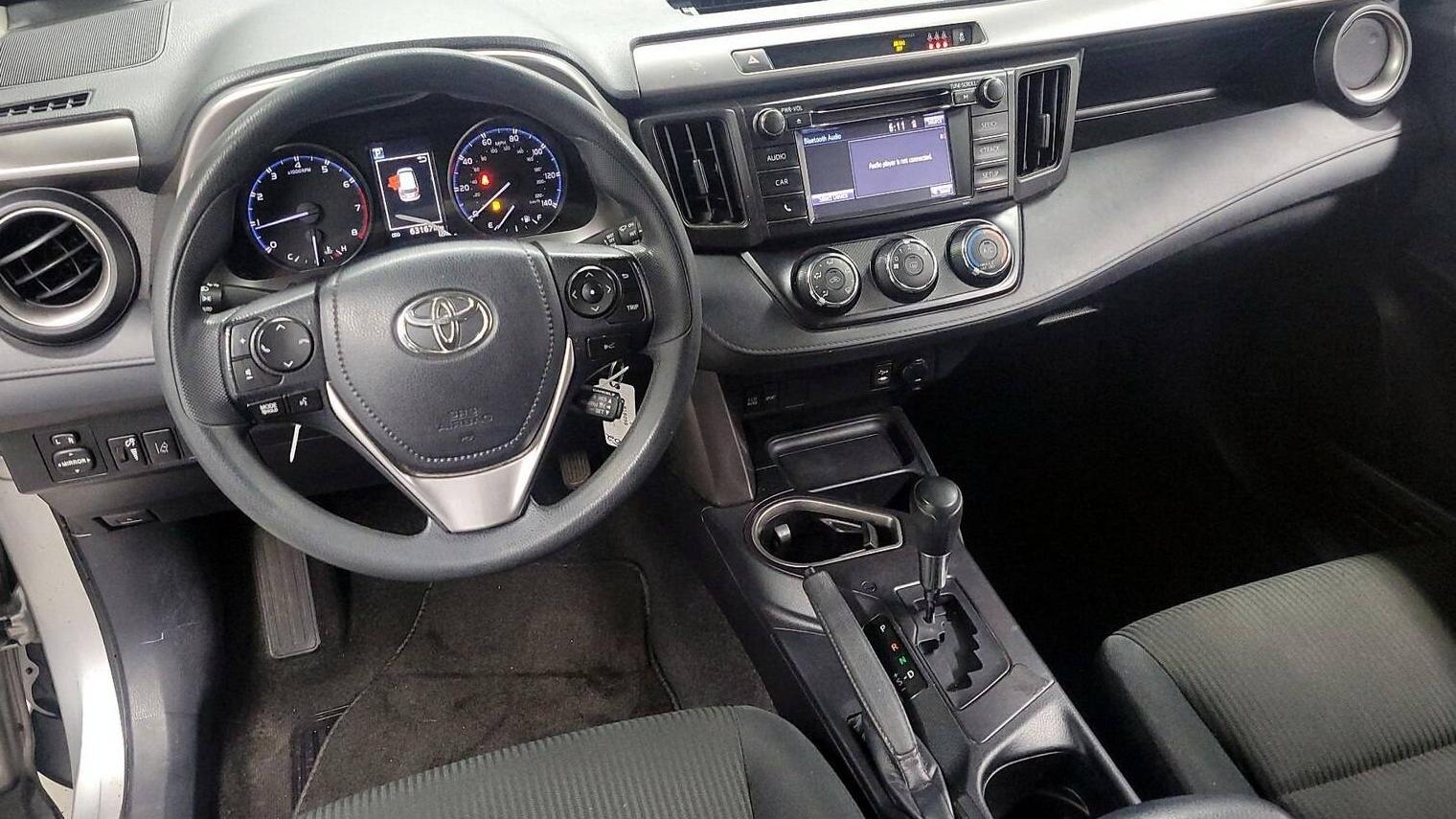 TOYOTA RAV4 2018 JTMZFREVXJJ200068 image