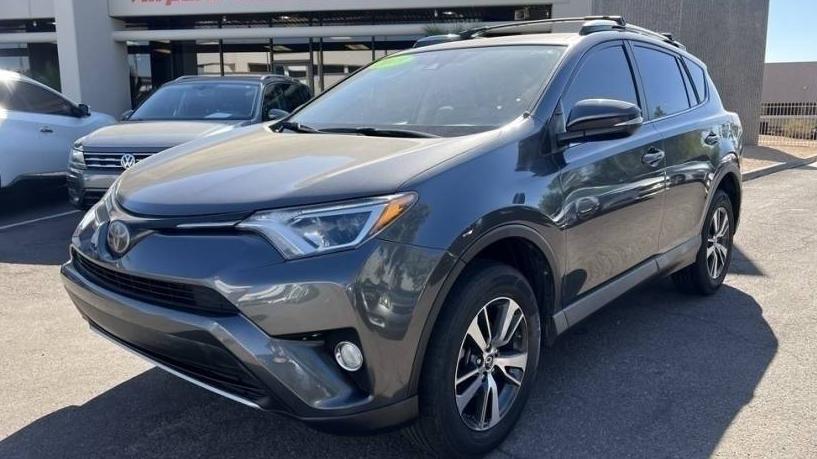 TOYOTA RAV4 2018 JTMWFREV2JJ740520 image