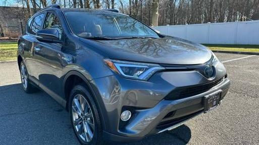 TOYOTA RAV4 2018 JTMDJREV9JD241301 image