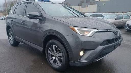 TOYOTA RAV4 2018 JTMRFREV0JJ188996 image