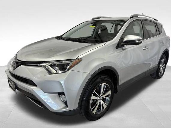 TOYOTA RAV4 2018 2T3WFREV2JW475311 image