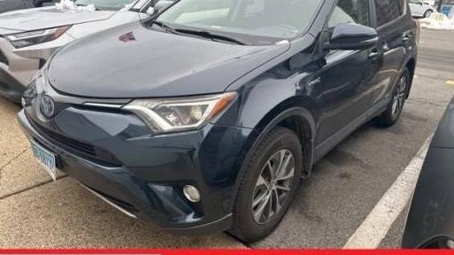 TOYOTA RAV4 2018 JTMRJREV3JD211135 image