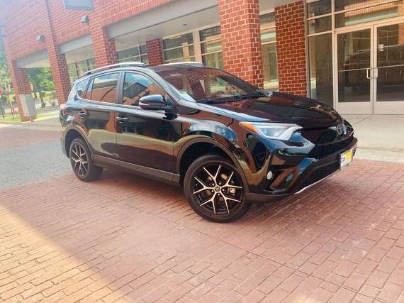 TOYOTA RAV4 2018 2T3JFREV4JW767682 image