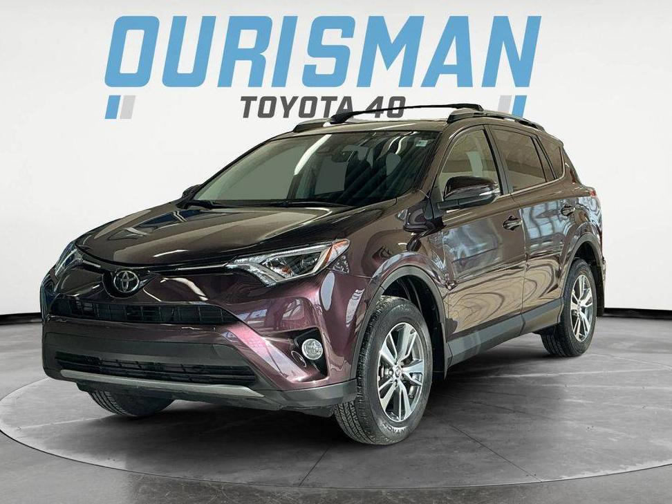 TOYOTA RAV4 2018 2T3WFREV8JW415551 image