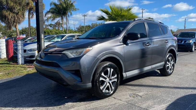 TOYOTA RAV4 2018 2T3ZFREV5JW491435 image