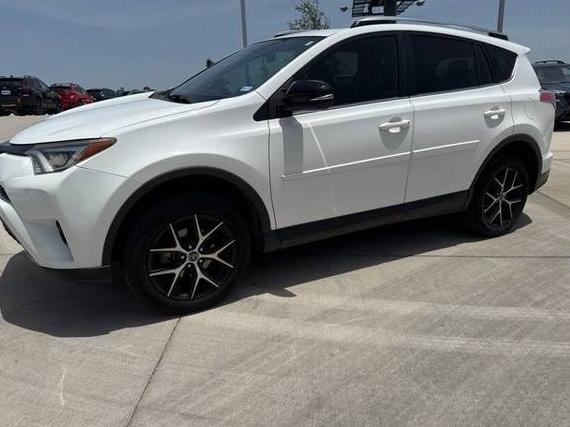 TOYOTA RAV4 2018 JTMNFREV2JJ154525 image