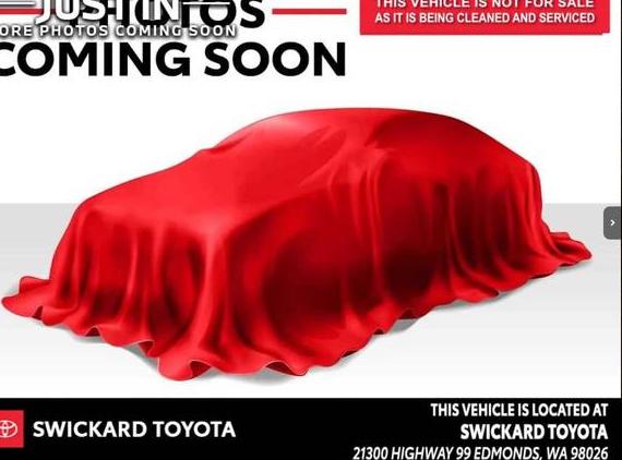 TOYOTA RAV4 2018 2T3RFREV8JW722599 image