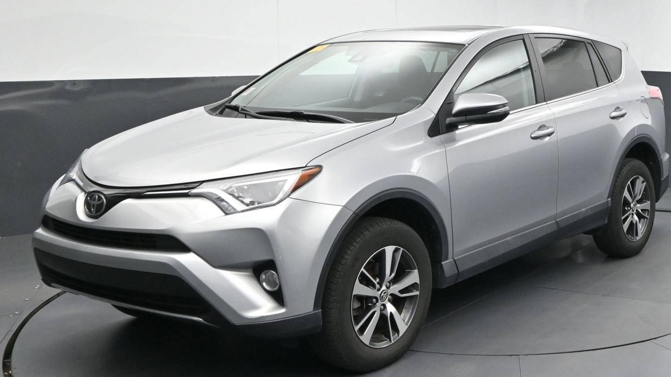 TOYOTA RAV4 2018 2T3WFREV5JW477800 image