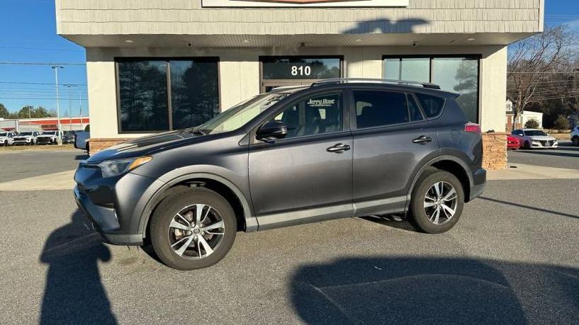 TOYOTA RAV4 2018 JTMWFREV5JD121862 image