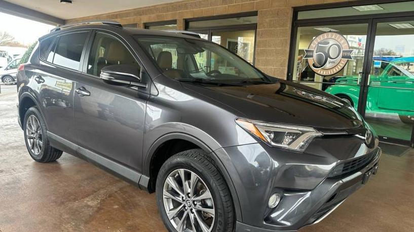 TOYOTA RAV4 2018 JTMDFREV8JJ732882 image