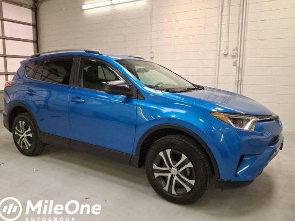 TOYOTA RAV4 2018 2T3BFREV0JW750334 image