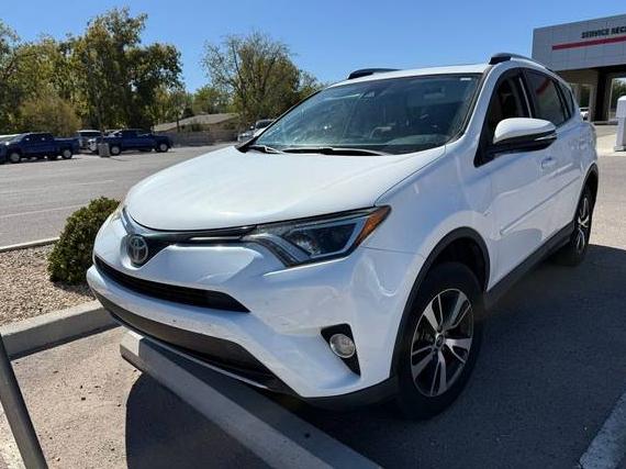TOYOTA RAV4 2018 JTMWFREV4JD112960 image