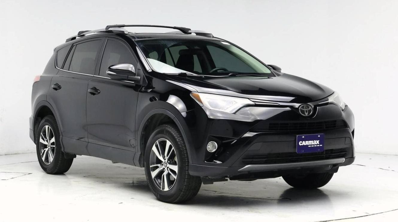 TOYOTA RAV4 2018 2T3WFREV8JW451529 image