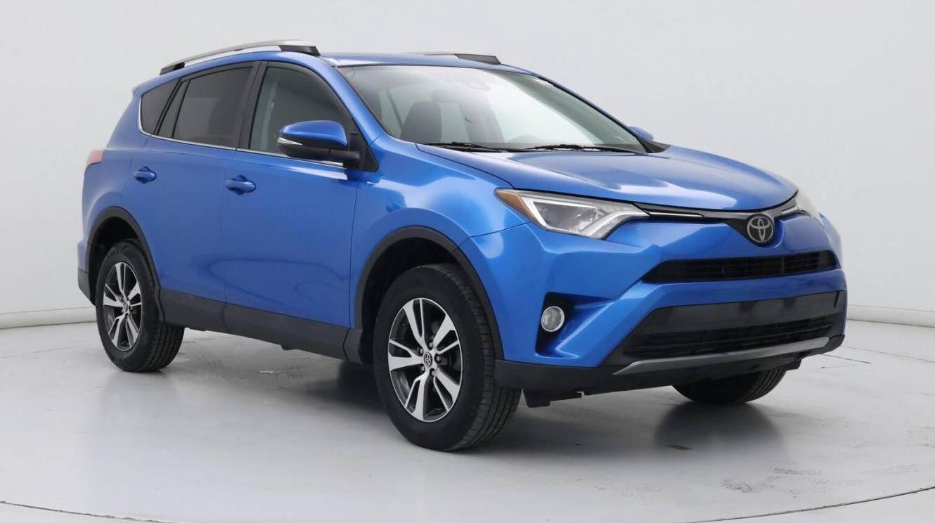 TOYOTA RAV4 2018 2T3WFREV2JW461649 image