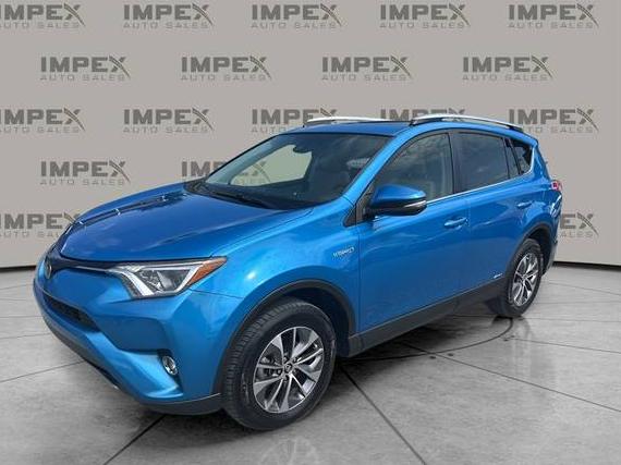 TOYOTA RAV4 2018 JTMRJREVXJD233777 image