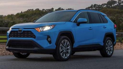 TOYOTA RAV4 2021 2T3C1RFV1MC113752 image