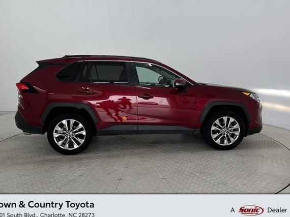 TOYOTA RAV4 2021 2T3C1RFV7MW158645 image