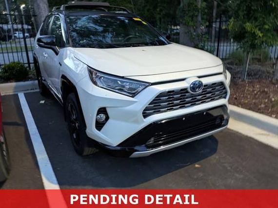 TOYOTA RAV4 2021 2T3E6RFV8MW018906 image