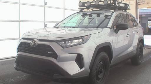 TOYOTA RAV4 2021 2T3F1RFV0MW178989 image