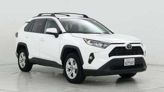 TOYOTA RAV4 2021 2T3W1RFV2MC172287 image