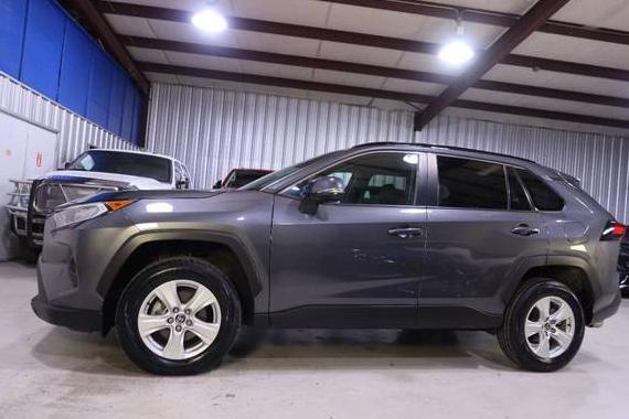 TOYOTA RAV4 2021 2T3P1RFV3MC236129 image