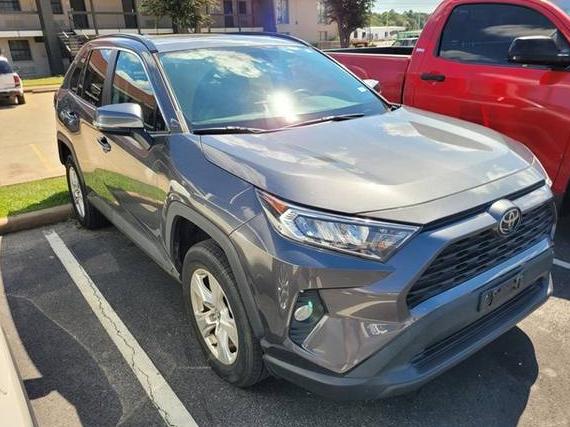 TOYOTA RAV4 2021 2T3W1RFV6MC101965 image TOYOTA RAV4 2021 2T3W1RFV6MC101965 image