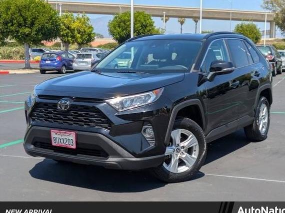 TOYOTA RAV4 2021 2T3W1RFV3MC121039 image