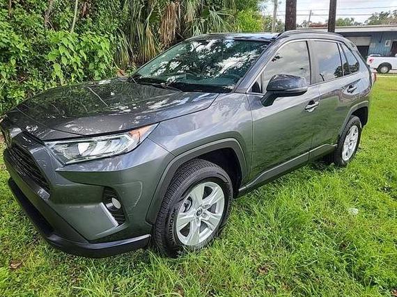 TOYOTA RAV4 2021 2T3W1RFV0MC119068 image