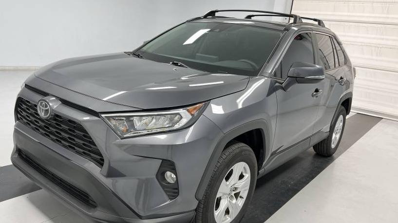 TOYOTA RAV4 2021 2T3W1RFV2MC147843 image