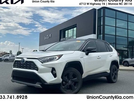 TOYOTA RAV4 2021 2T3E6RFV6MW008763 image