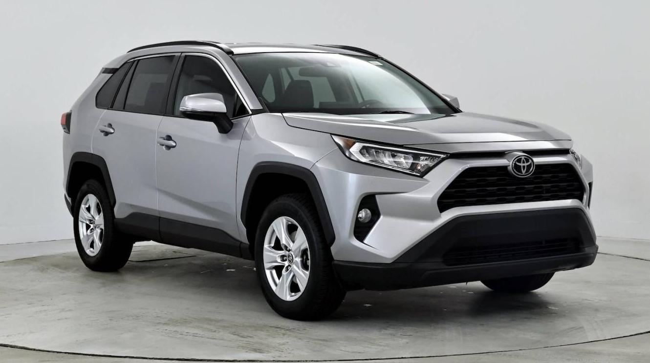 TOYOTA RAV4 2021 2T3W1RFV6MC165813 image