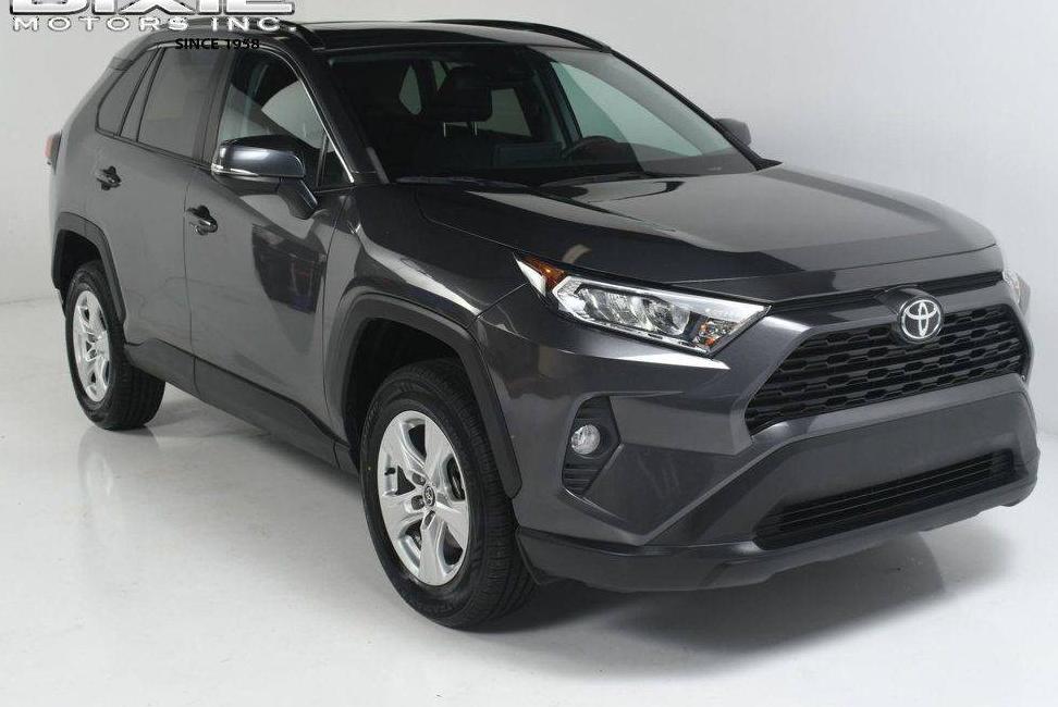 TOYOTA RAV4 2021 2T3W1RFVXMW137219 image