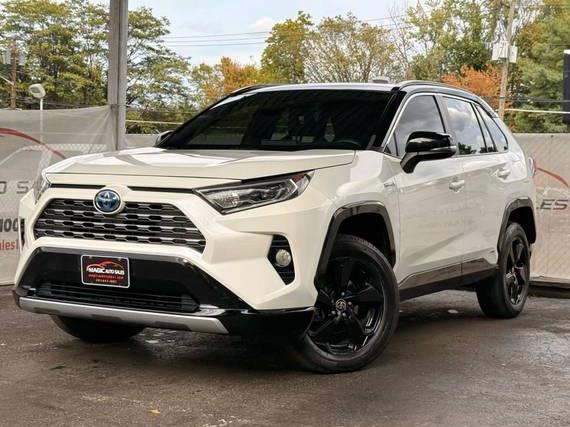 TOYOTA RAV4 2021 2T3E6RFV1MW020397 image