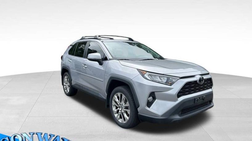 TOYOTA RAV4 2021 2T3C1RFV2MC148218 image